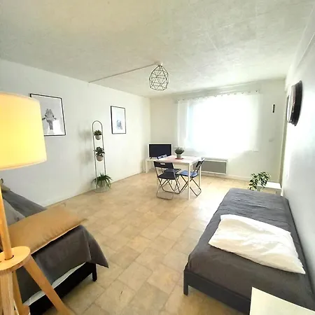 St-quentin-en-yvelines Plusieurs Avec Parking Apartment *
